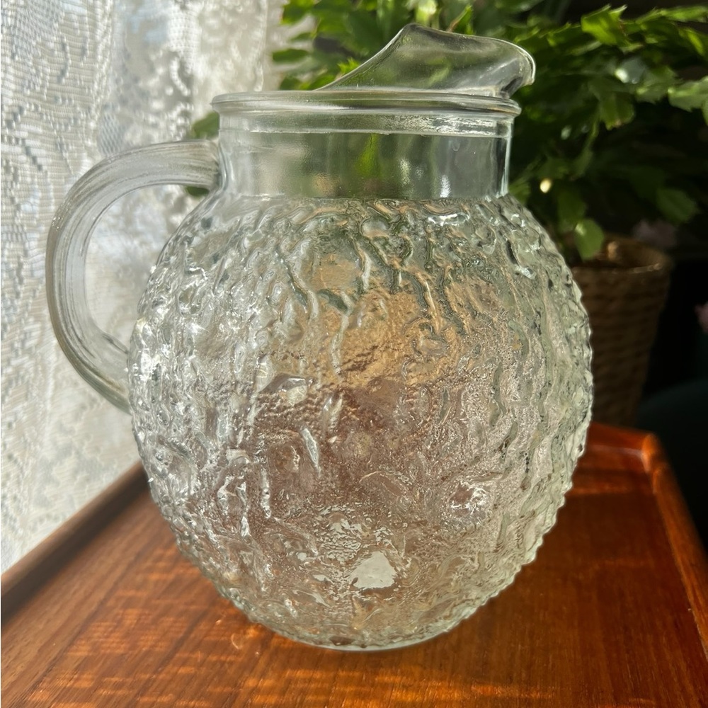 Vintage anchor hocking lido water pitcher